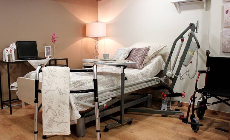 Comment améliorer le confort d’un patient grâce aux équipements médicaux à domicile ?